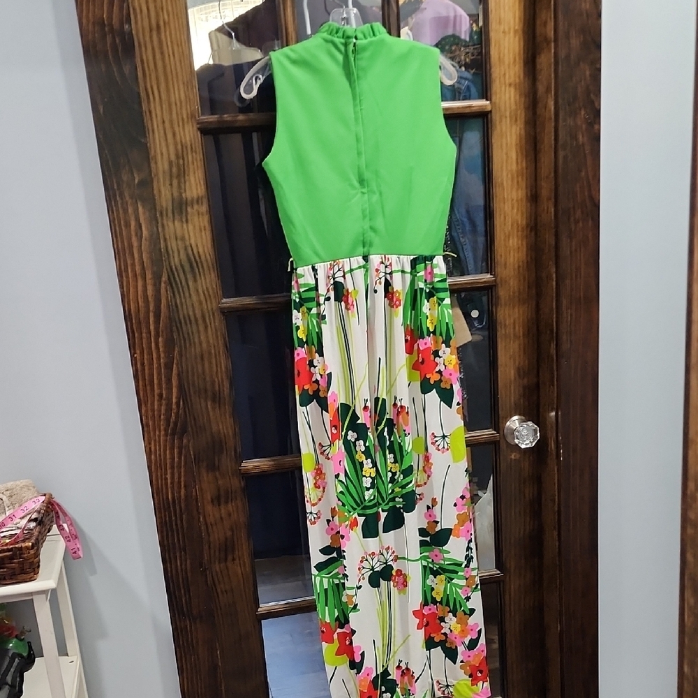 Vintage Green and Floral Maxi Dress - Picture 4 of 12